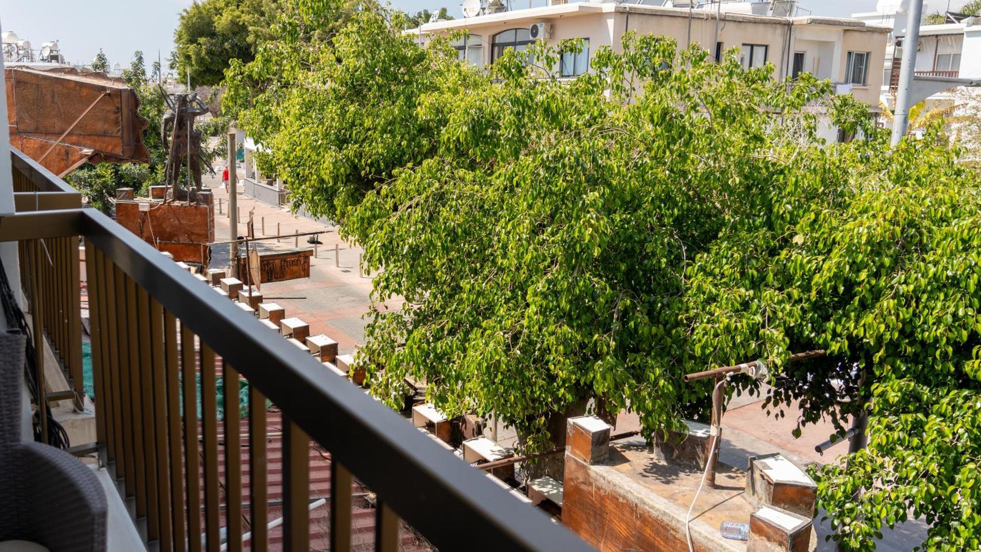 Papadavid Apartments Paphos 外观 照片